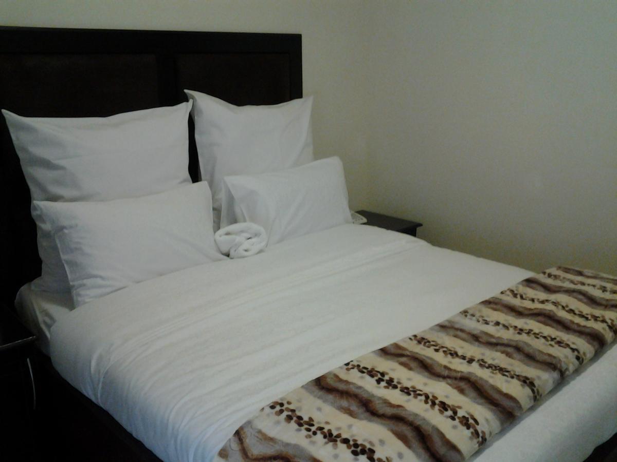 Channel View Lodge เคมป์ตัน พาร์ค ภายนอก รูปภาพ